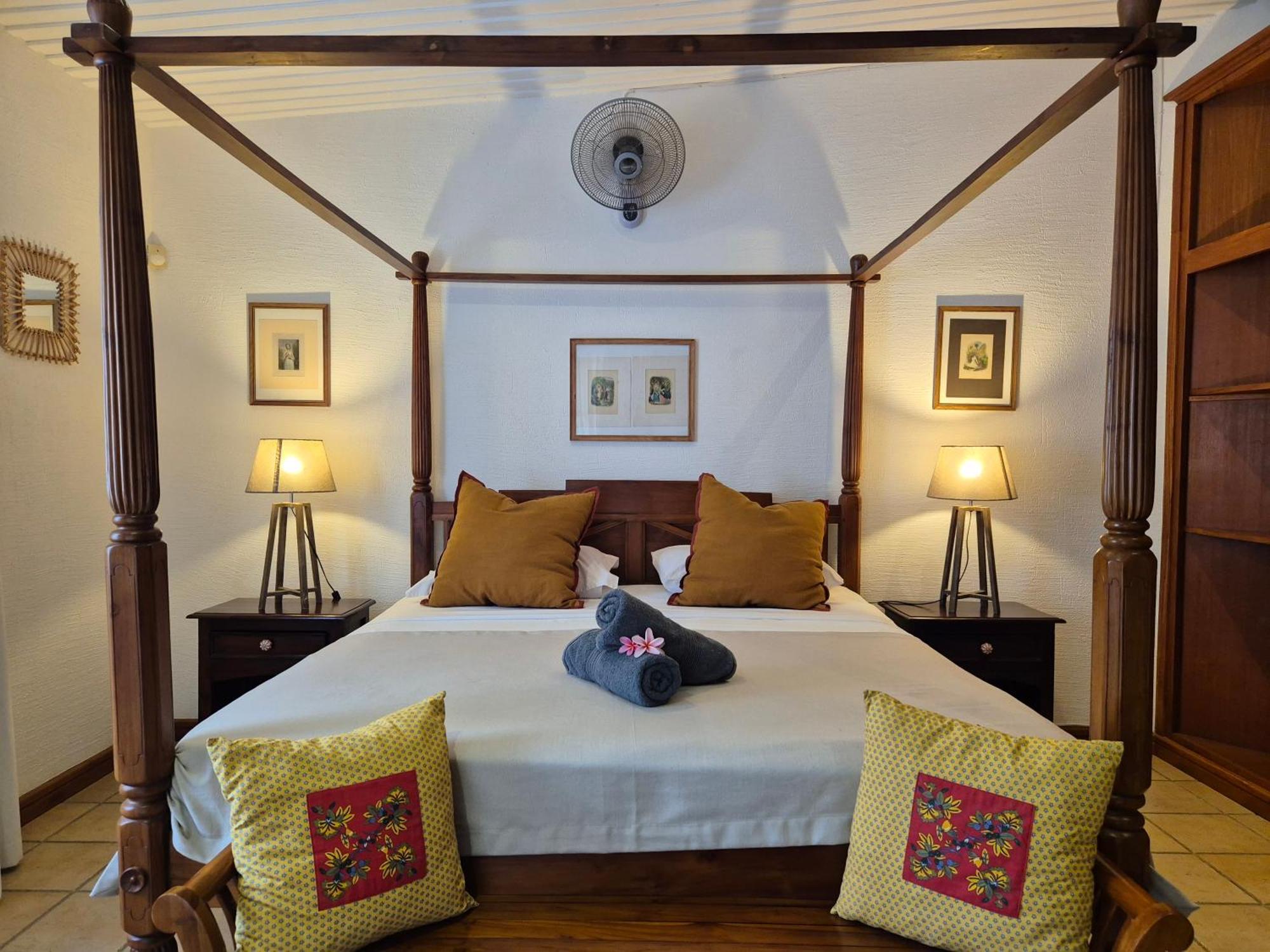 Shanti Ghar Guest House Tamarin Eksteriør bilde